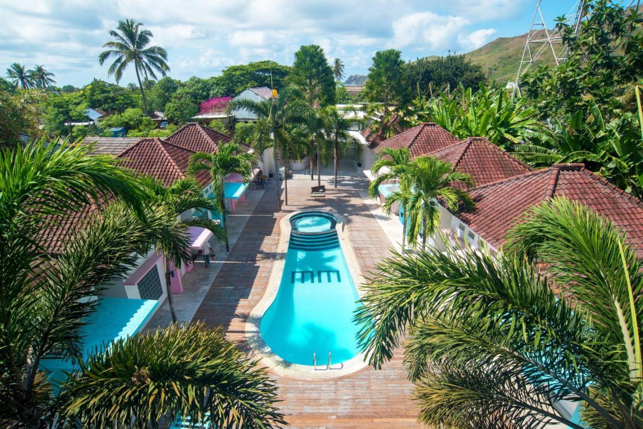 Mad Monkey Kuta Lombok Hostel Kültér fotó